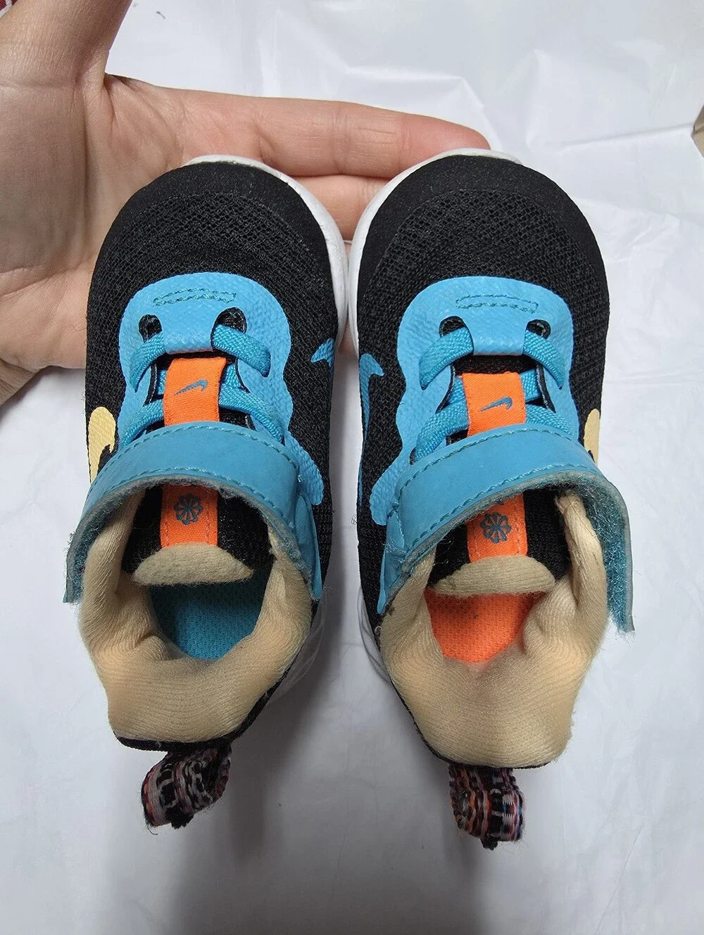Kids Nike Revolution